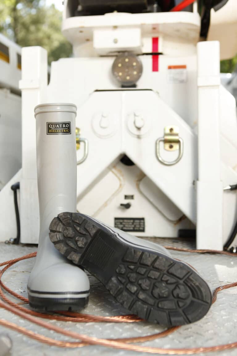 FQD8 Series Quatro Dielectric Regular Boots